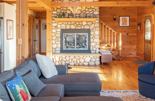 Chatham House | Modern Log Chalet - 10 acres, views, and a pond!