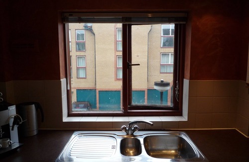 Wapping Apartment | Modern London Tower Bridge apartment