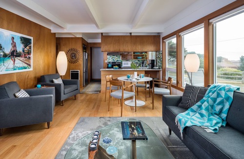 Arch Cape House | Modern Love by AvantStay | Serene Home in Arch Cape w/Large Yard!