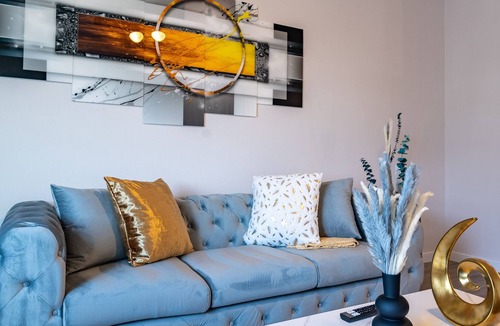 Downtown Baltimore Apartment | Modern Luxe 1BD Apartment with pool