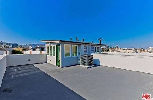 Hollywood Condo | MODERN LUXE HOLLYWOOD 4 LEVEL CONDO W/ROOFTOP/PARKING