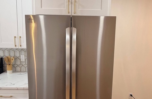 South Philadelphia House | Modern Luxurious 4BR Home, 3.5BA, Backyard-Oasis