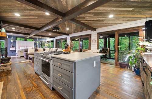 Tate Cabin | Modern, Luxurious Cabin for Two located on a Cascading Waterfall.