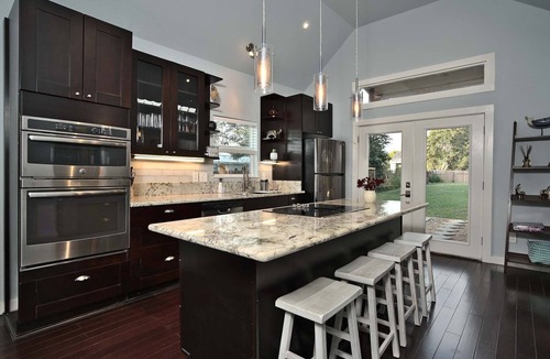 Near East Side House | MODERN LUXURIOUS GEM IN THE HEART OF SAN ANTONIO