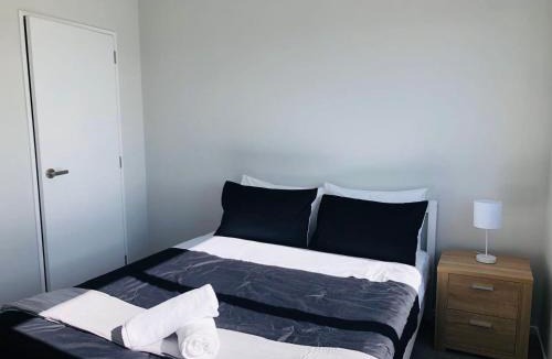 Manurewa Villa | Modern & Luxurious Home 3