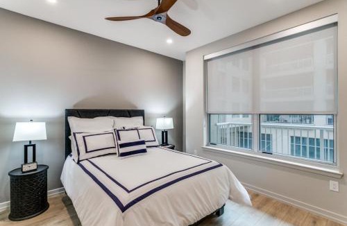 Cityplace Apartment | Modern luxury 1-bedroom in West Village