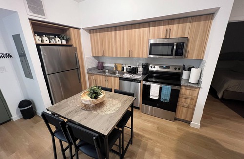 Addicks Apartment | Modern Luxury 2-bedroom apartment with AC in Lovely Houston. Pool, Gym & Parking