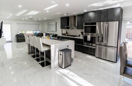 Fort Lauderdale House | Modern Luxury, 2 Mi From Beach!