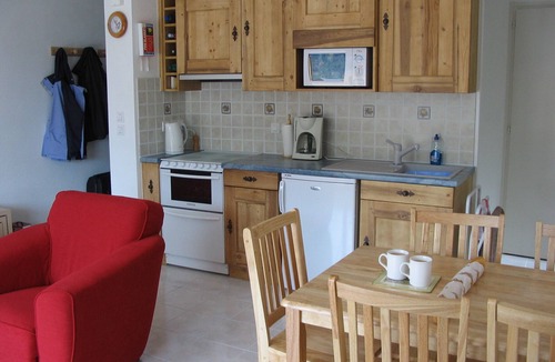 Chatel Apartment | Modern Luxury Apartment in Châtel, only 150m from Lifts and Resort Centre.