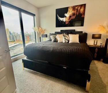 Home Park Apartment | Modern luxury at the Interlock