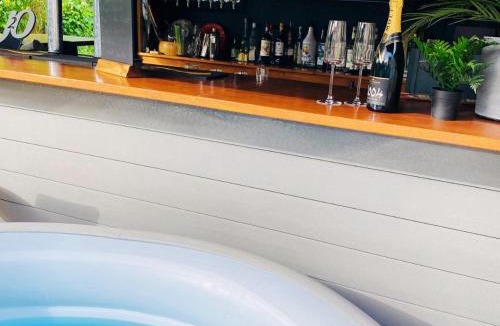 New Forest District House | Modern Luxury Bungalow