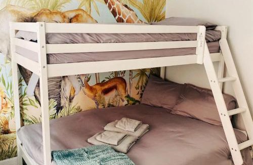 New Forest District House | Modern Luxury Bungalow