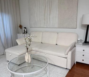 Glenwood South Apartment | Modern Luxury Condo in Downtown Raleigh