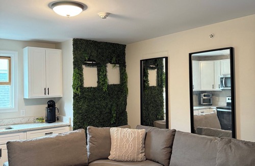 Hartford Apartment | Modern Luxury |Downtown Hartford