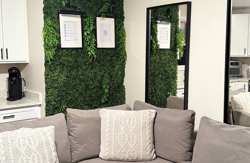 Hartford Apartment | Modern Luxury |Downtown Hartford