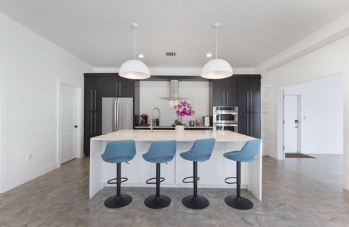 Hunt Club House | Modern Luxury Equestrian Villa w/Pool