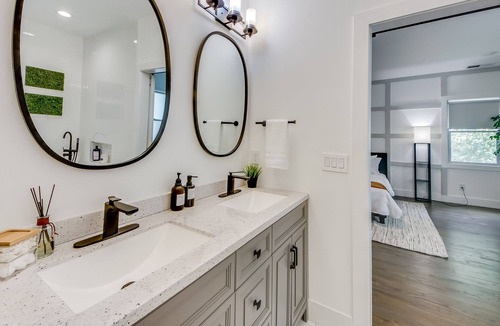 Collier Heights House | Modern Luxury Getaway