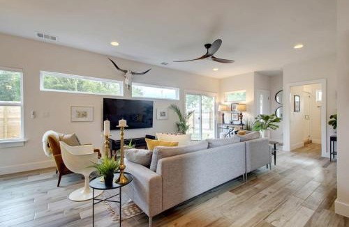 East MLK House | Modern Luxury Home with Shared Pool