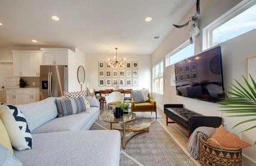East MLK House | Modern Luxury Home with Shared Pool