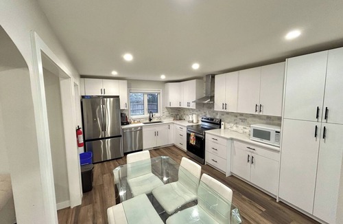Fort Gary House | Modern Luxury in Richmond West