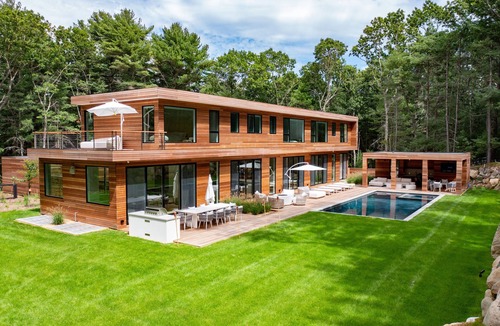 Northwest Harbor House | Modern Luxury in the Hamptons