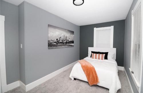 Tremont House | Modern Luxury in Tremont - 6Bed 3bath Fee parking