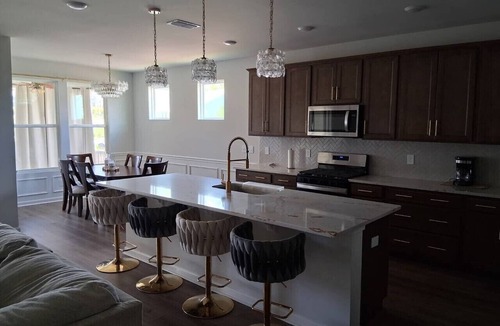 Blythewood House | Modern Luxury Oasis w/Shared Pool
