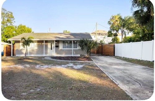 Jungle Terrace House | Modern Luxury St Pete Home w/Spacious, near Treasure Island Beach, sleeps 8