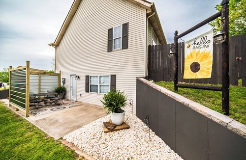 Jackson House | Modern Luxury Stay | Fast WiFi | Bunk Room