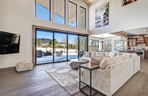 Angel Fire House | Modern Luxury | WiFi | Fire Pit | Alpenglow