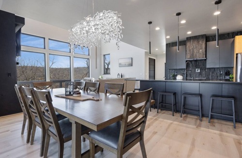 Longtown House | Modern Luxury with Panoramic Lake Views | Hot Tub