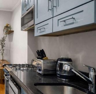 Upper West Side Apartment | Modern Manhattan Haven Near Everything