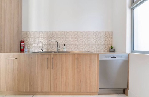 Lightsview House | Modern Mansion in Lightsview | By Host Solutions