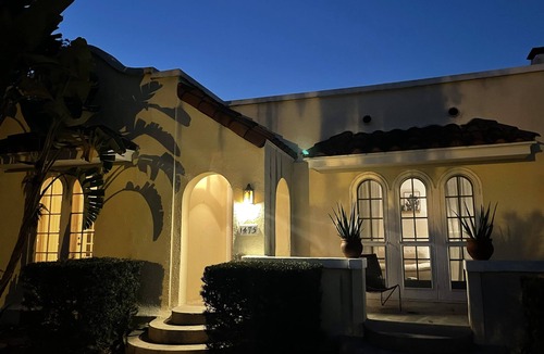 Fairvilla House | Modern Mediterranean Oasis