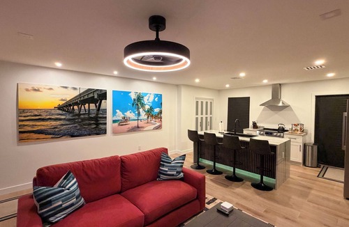 Golden Glades House | Modern Miami Escape - Close to Stadium & Beaches