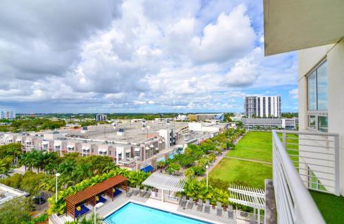 Midtown Apartment | Modern Midtown Gem - Walk to Everything