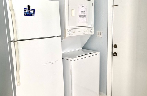 Midtown Sacramento Apartment | Modern Midtown Victorian Studio near Downtown!