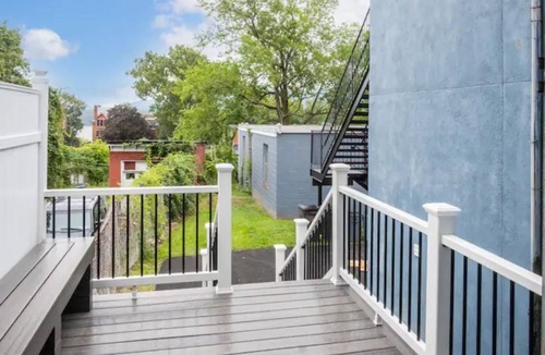 Newburgh Apartment | Modern Modest Design Newburgh, Beacon, Westpoint 2nd. FL Apt.