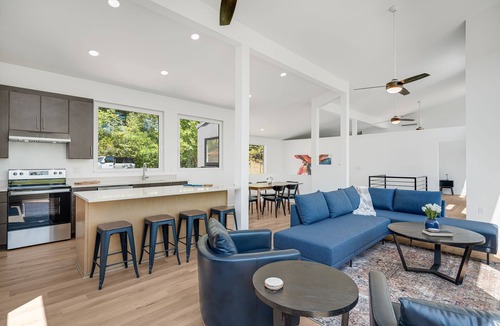 Lake Toxaway House | Modern Mountain Bliss