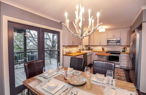Blowing Rock Cottage | Modern Mountain Cottage On App Ski
