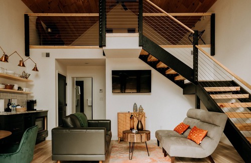 Sevierville Cottage | Modern Mountain Cottage | Spring Escape - 3