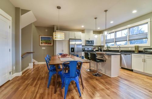 Woodfin House | Modern Mountain Escape at The Josephine