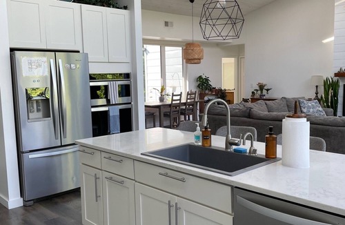 Seymour House | Modern Mountain Getaway
