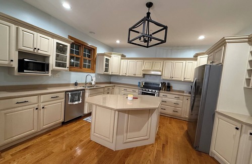 Horseheads House | Modern Mountain Retreat With Pool