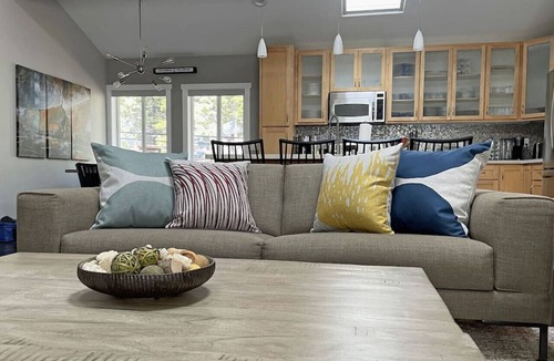 Incline Village Villa | Modern Mountain Retreat