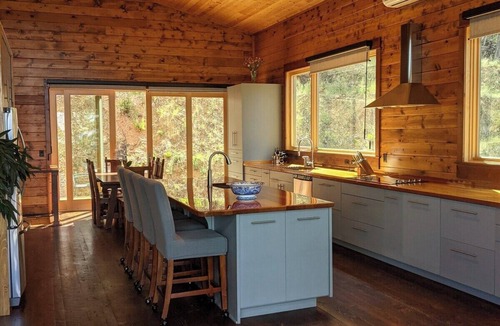 Bozeman Ski Chalet | Modern Mountaintop Retreat on Sixty Acre Woods