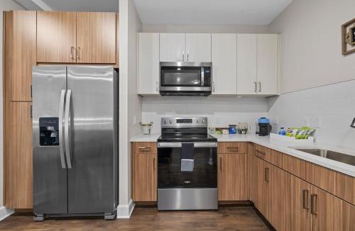 The Gulch Apartment | Modern Nashville 1BR Walk to Gulch and Broadway