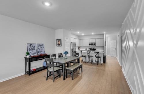 Normal House | Modern Nest - Huntsville Hideaway home