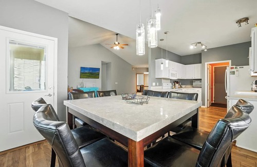 McArdle House | Modern Nest in NW Omaha