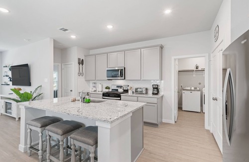 Magnolia House | Modern New House The Woodlands!